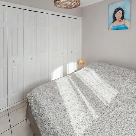 3 Bedroom Lovely In Сasa de vacaciones Caux