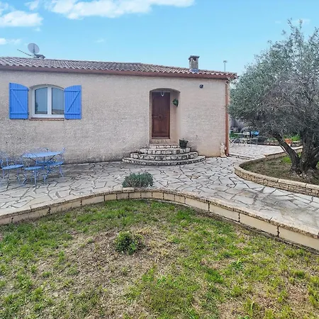 3 Bedroom Lovely In Сasa de vacaciones Caux