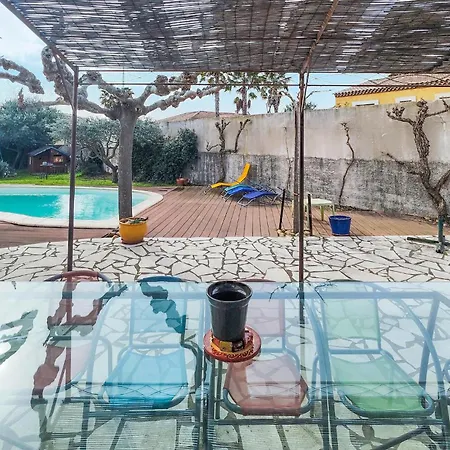 3 Bedroom Lovely In Сasa de vacaciones Caux