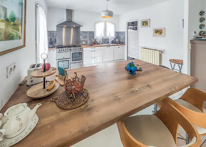 Casa de Férias Stunning In Caux